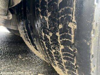 2010-bova-futura-1398980-44637840