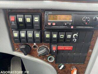 2010-bova-futura-1398980-44637857