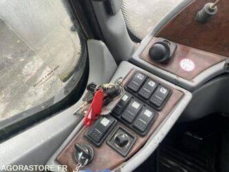 2010-bova-futura-1398980-44637862