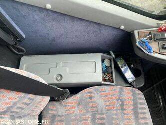 2010-bova-futura-1398980-44637863