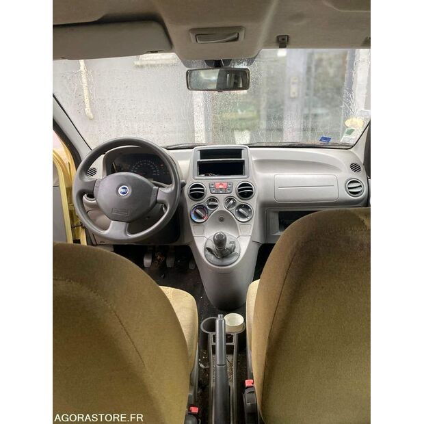 2003 فيات Panda-44637871