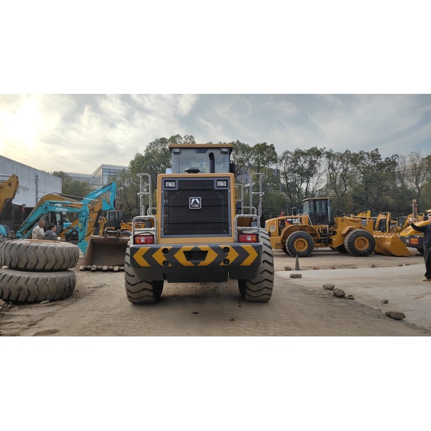 2024 اكس سي ام جي ZL50GN-44637947