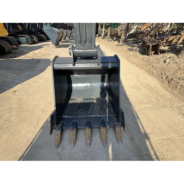 2024 هيونداي HX220HD-44638030