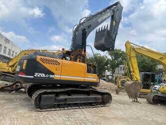 Image for TRACKED EXCAVATORS 2021 Hyundai R220LC-9