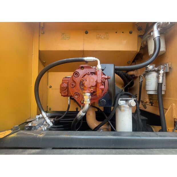 2021 هيونداي R220LC-9-44638082