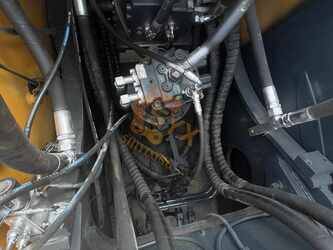 2021-hyundai-r220lc-9-1399500-44638083