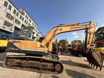 2022-hyundai-225-1399502-44638123