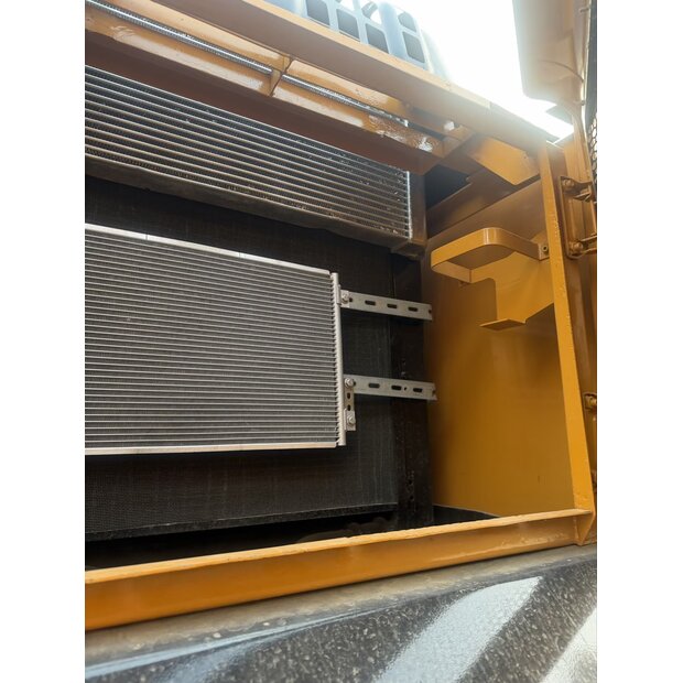 2023 SANY SY365H-44638145