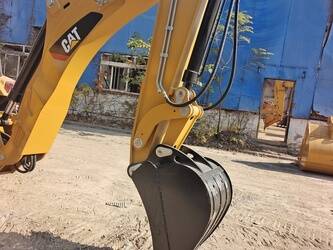 2025-caterpillar-420f-1399513-44638414