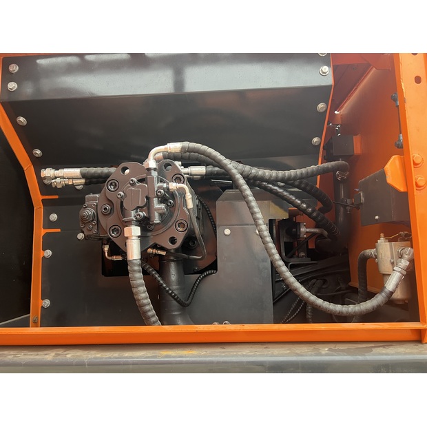 2024 Develon DX225LCA-44638445