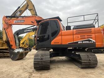 Image de PELLETEUSES 2024 Develon DX225LCA À vendre à Émirats arabes unis