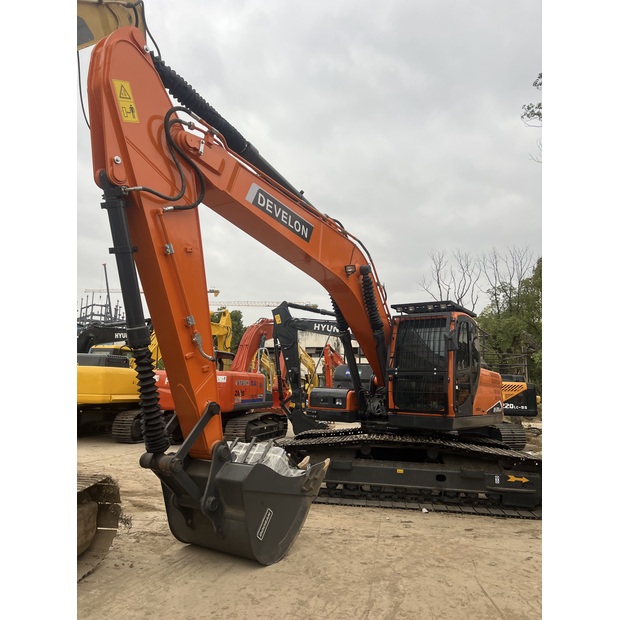 2024 ديفيلون DX225LCA-44638474