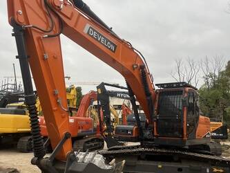 Image de PELLETEUSES 2024 Develon DX225LCA À vendre à Émirats arabes unis