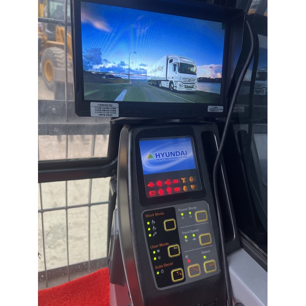 2024 هيونداي 220-44638503