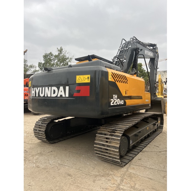 2024 هيونداي 220-44638507