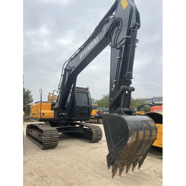 2024 هيونداي 220-44638509