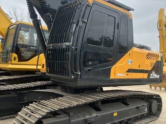 2024-hyundai-220-1399518-44638510