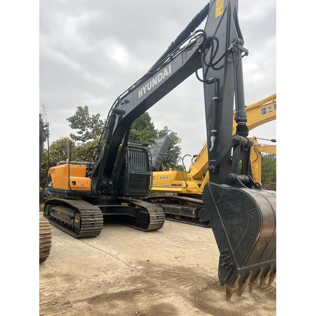 2024 Hyundai 220HD-44638539