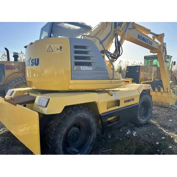 2023 كوماتسو PW128US-44638714