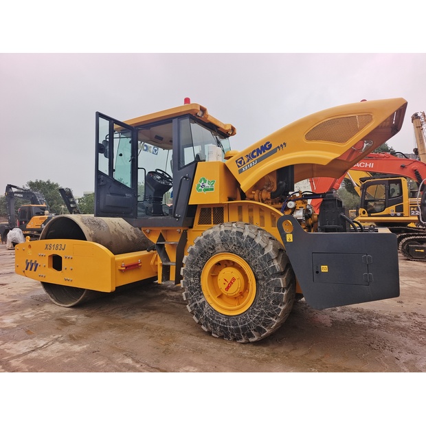 2025 اكس سي ام جي XS183J-44638791