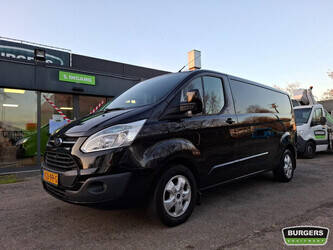 صورة ل مركبات الخدمة 2015 فورد TRANSIT CUSTOM