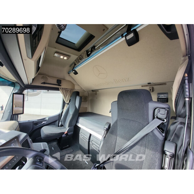 2023 Mercedes-Benz Actros 1848-44639033