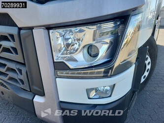 2020-renault-t520-1307720-44639053