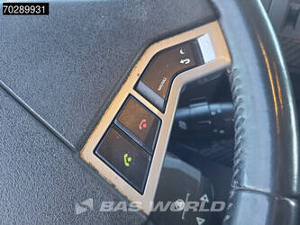 2020-renault-t520-1307720-44639071