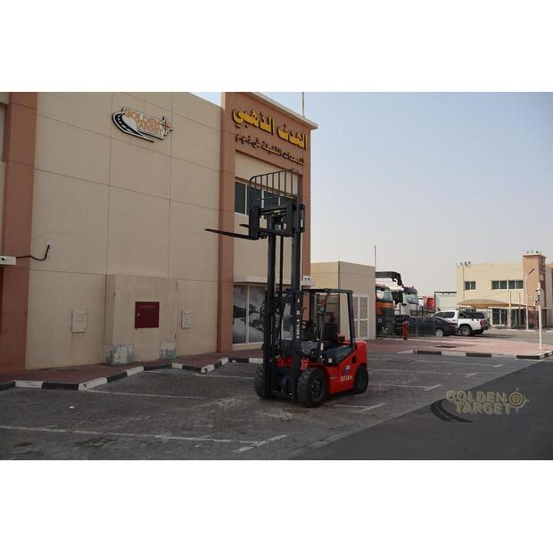 2025 هيلي CPC30-44639174