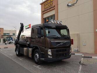 Image for Skip Trucks 2013 Volvo FM440