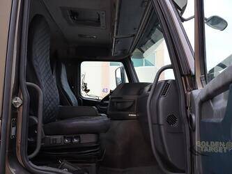 2013-volvo-fm440-1399559-44639470