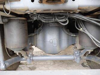 2013-volvo-fm440-1399559-44639472