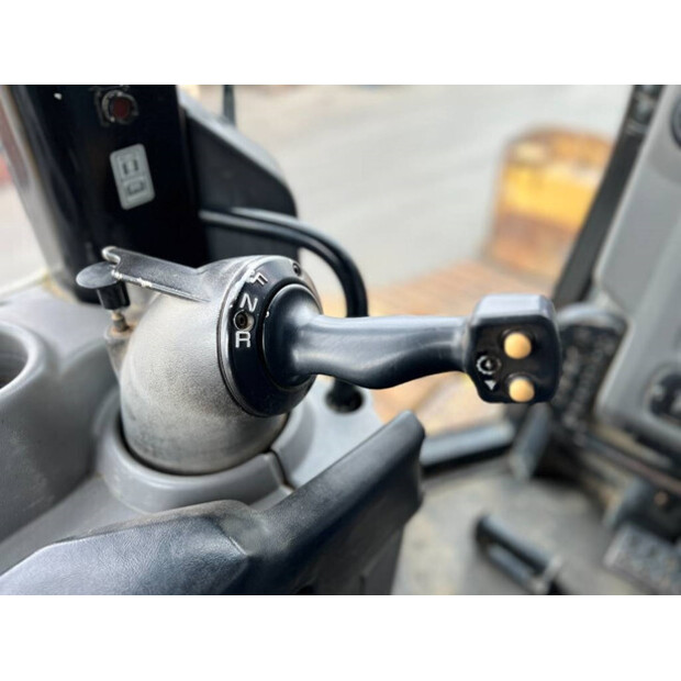 2011 Caterpillar D6N LGP-44639669