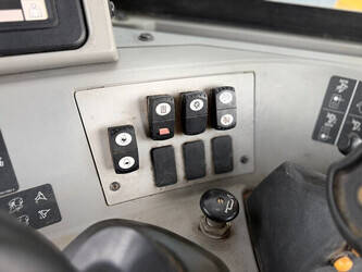 2019-caterpillar-d8t-ce-44640065