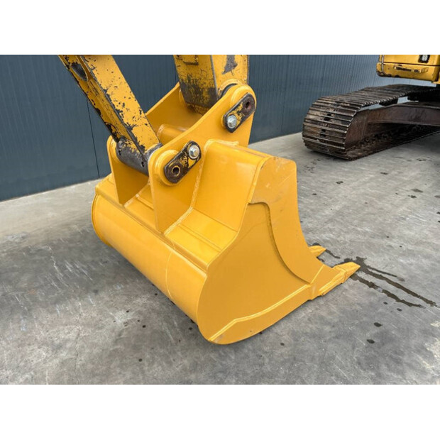 2008 Caterpillar 320D L-44640195