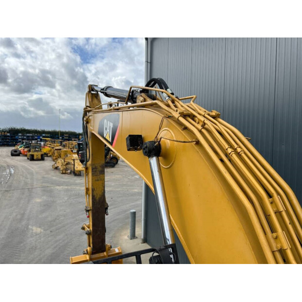 2008 Caterpillar 320D L-44640204