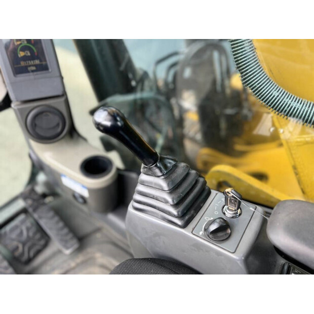 2008 Caterpillar 320D L-44640218