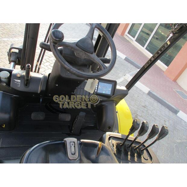 2014 Hyundai 50D-9SA-44640242