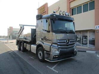 Image for Skip Trucks 2012 Mercedes-Benz 2642