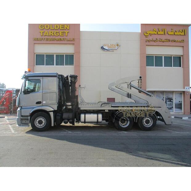 2012 Mercedes-Benz 2642-44640502