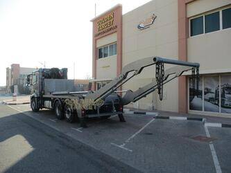 2012-mercedes-benz-2642-1399601-44640505