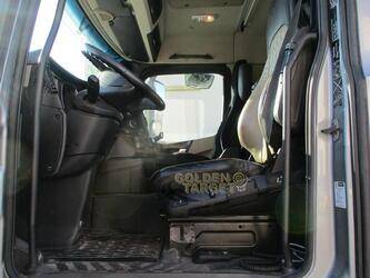 2012-mercedes-benz-2642-1399601-44640508