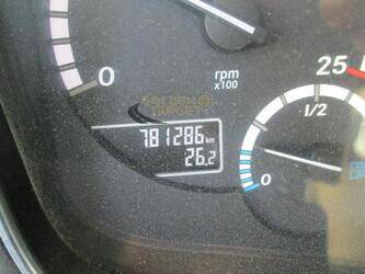 2012-mercedes-benz-2642-1399601-44640510