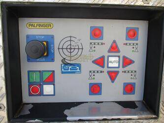 2012-iveco-eurocargo-180e28-1399608-44640584