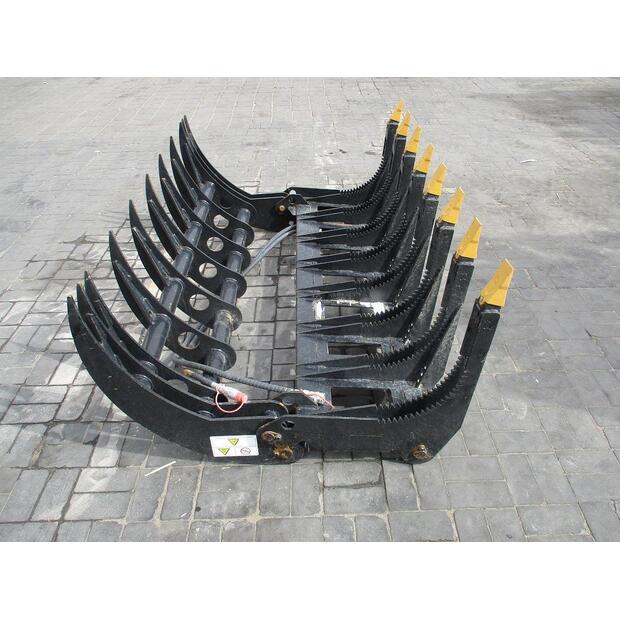 2024 FUTURE FT-CWG72-44640604