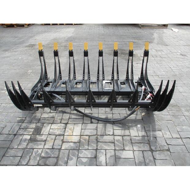 2024 FUTURE FT-CWG72-44640606