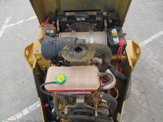 2021-caterpillar-cb34b-1399611-44640616