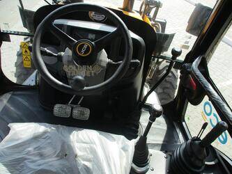 2025-jcb-3dx-plus-1399625-44640775