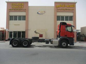 2022-mercedes-benz-arocs-3348-1399639-44640979