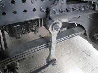 2022-mercedes-benz-arocs-3348-1399639-44640984